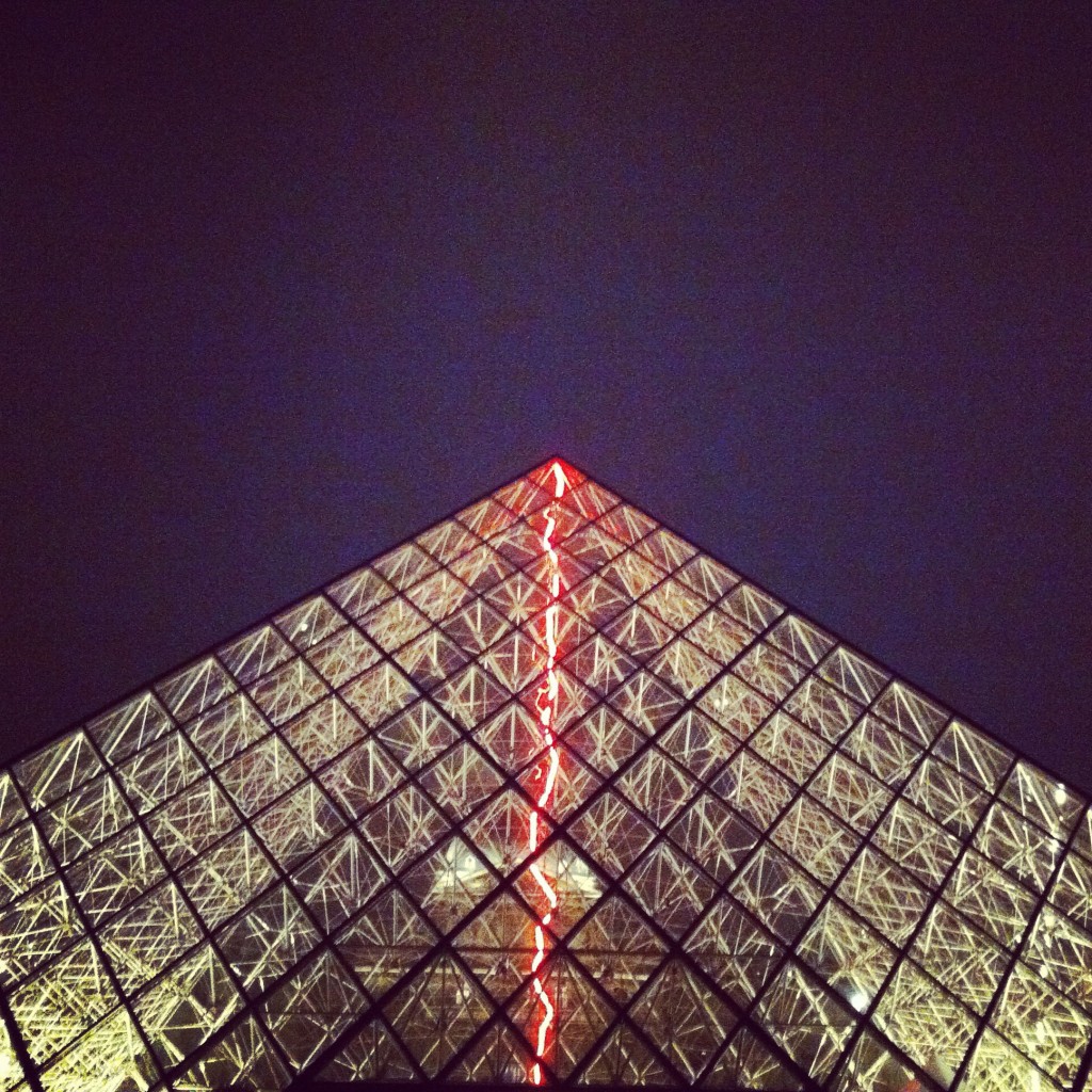 WBC-Instagram-2-Louvre-Pyramide-3