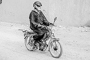 Mobylette au Maroc