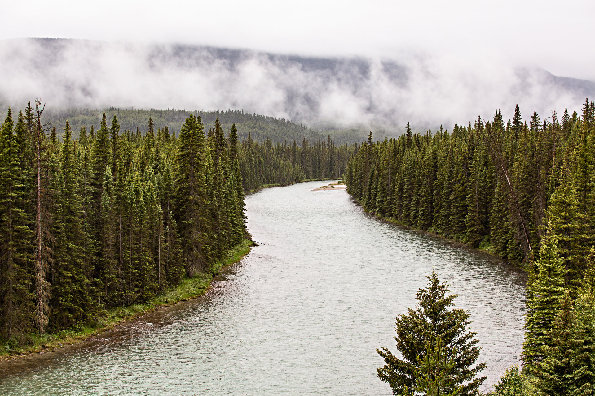 Bow river parc national de Banff Canada